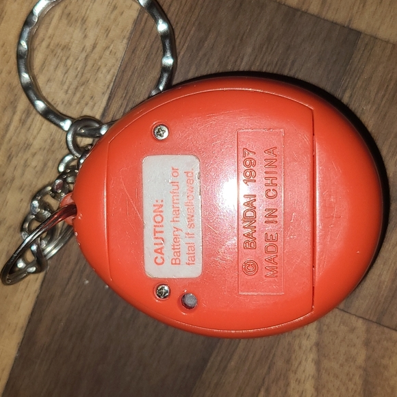 1997 tamagotchi - Picture 2 of 2